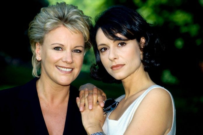Marie Malek (Mariele Millowitsch, l.) und Ilka Frowein (Tamara Rohloff) sind die